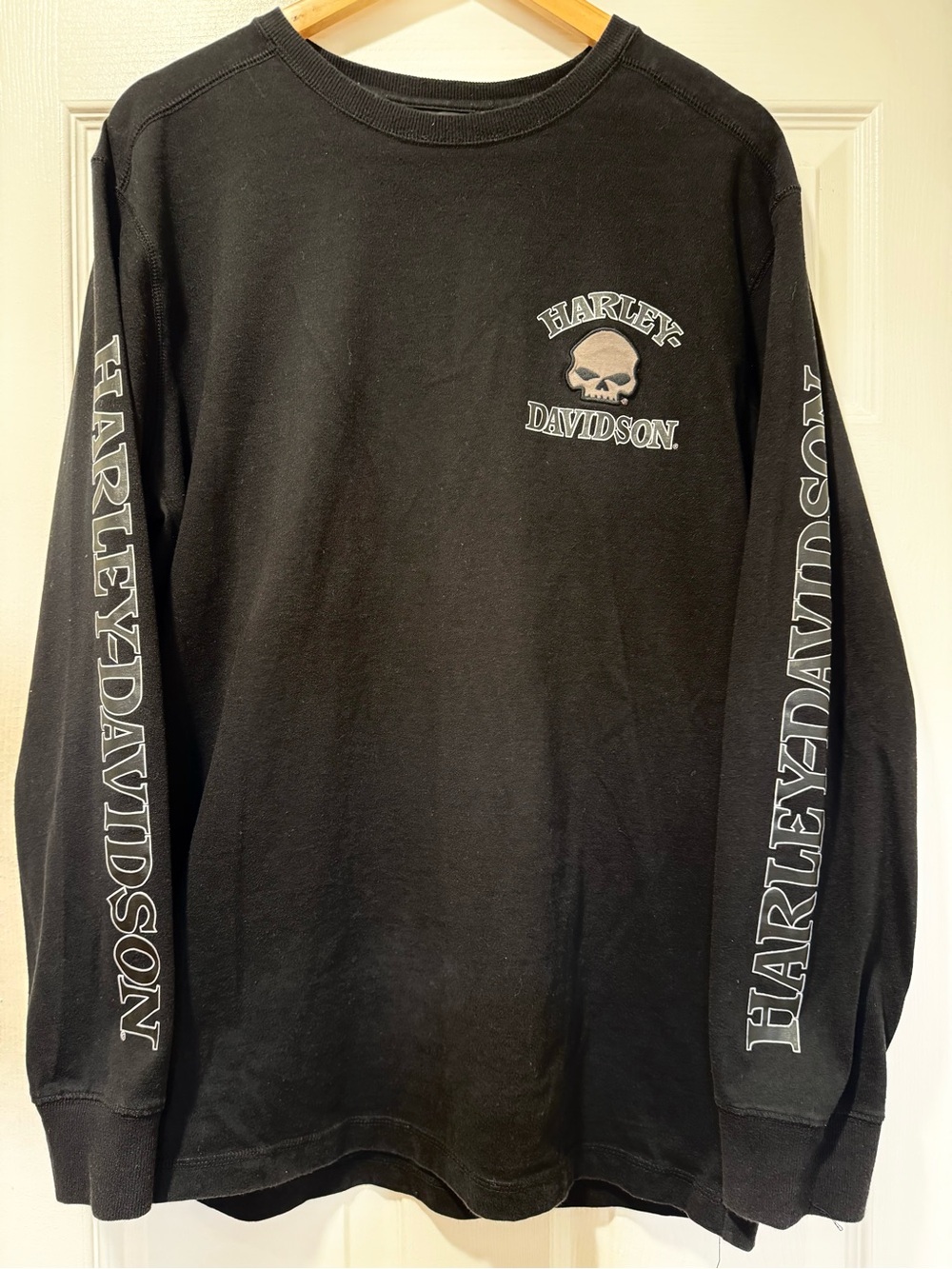 Harley-Davidson Willie G skull patch Long Sleeve Tee with Sleeve Script